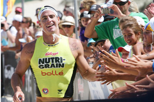 shannon eckstein hand slap photo harvie allison.jpg
